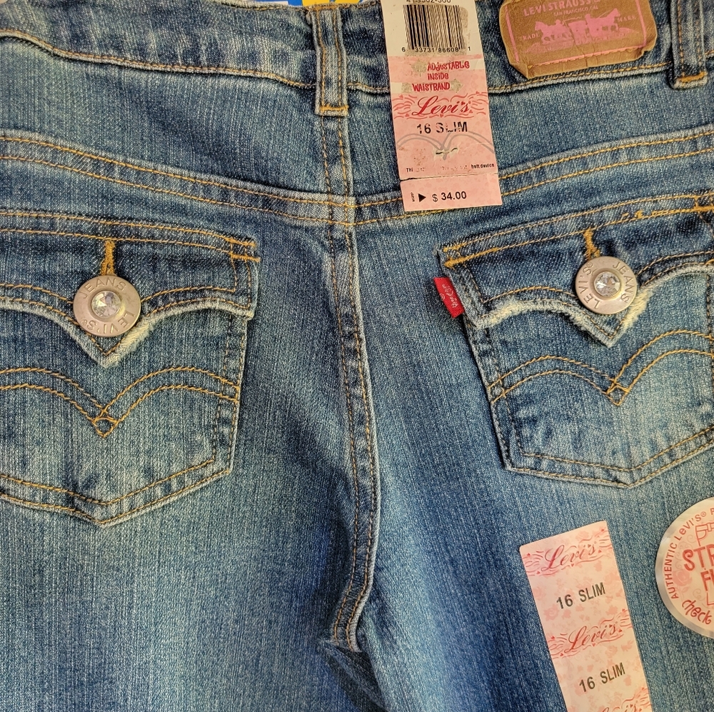 Levi jeans